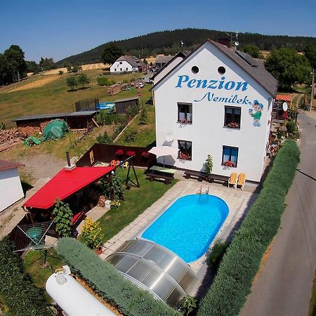 Penzion Nemilek Kolinec ภายนอก รูปภาพ